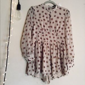 Cute, Antebellum style Romper.🌹